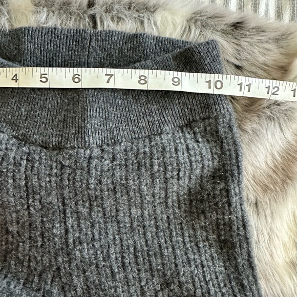 ALO -Cashmere High-Waist P Waffle Pants- dark gray sz XXS - Picture 3 of 5